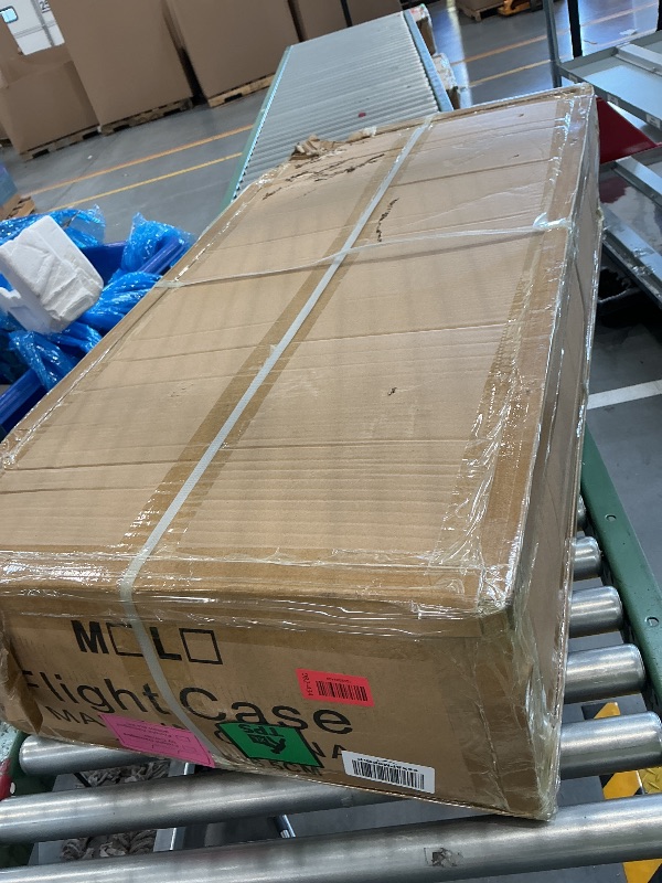 Photo 1 of Rolling road case stackable trunk