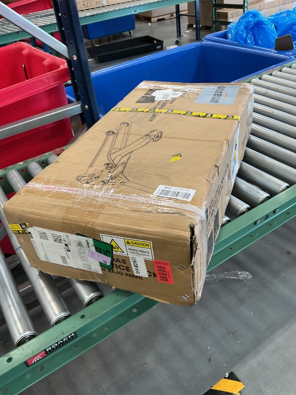 View 2 of TCE 3 Ton Low Profile Floor Jack