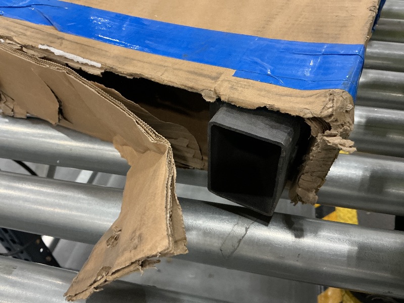 View 3 of YINTATECH 60" Pallet Forks