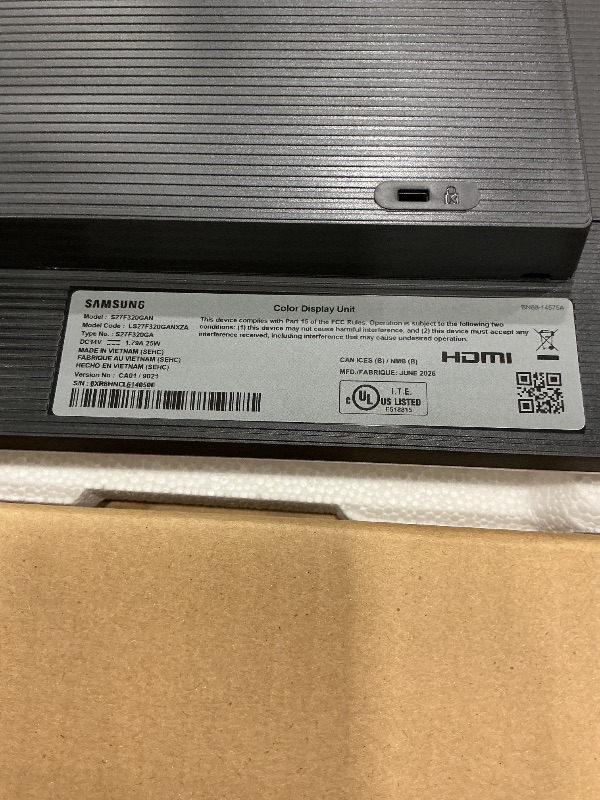 Photo 1 of Samsung 27" S3 (S32GF) Series FHD High Resolution Monitor