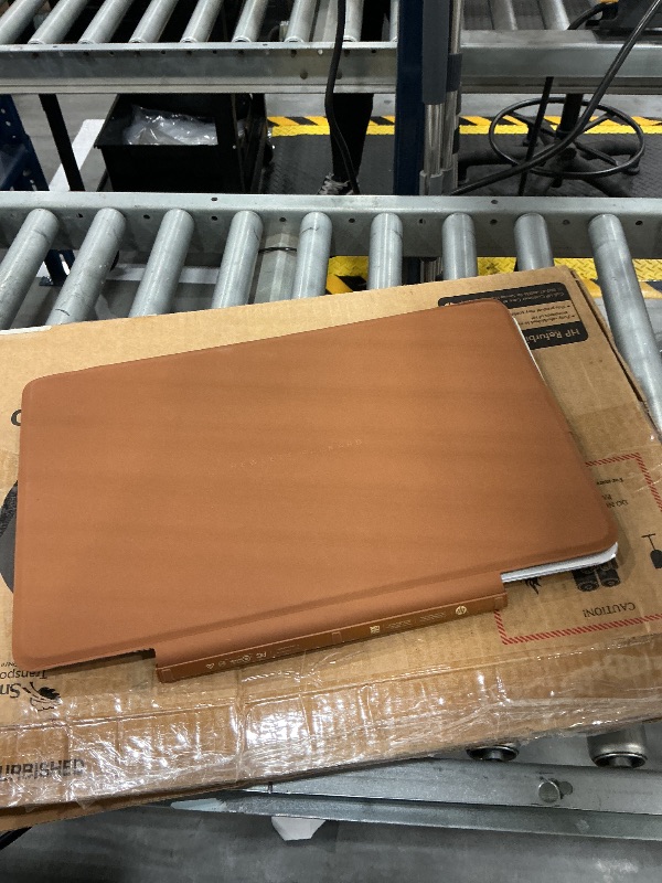 Photo 1 of foldalbe hp laptop