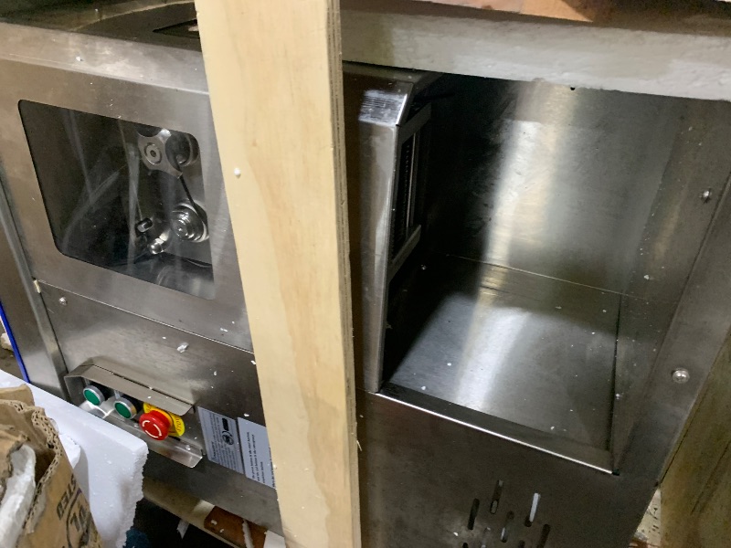 Photo 1 of VEVOR Commercial Meat Slicer 1100W 5mm