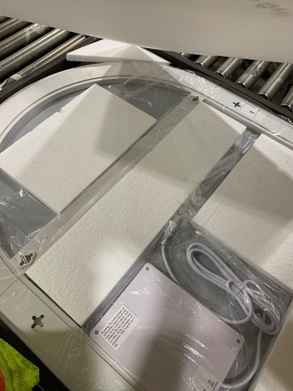 Photo 1 of ZENOMIRRIS Arched Full Length Mirror with LED Lighting