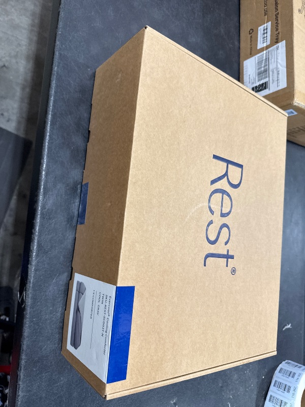 Photo 1 of REST® Evercool® Cooling Comforter Twin/Twin XL