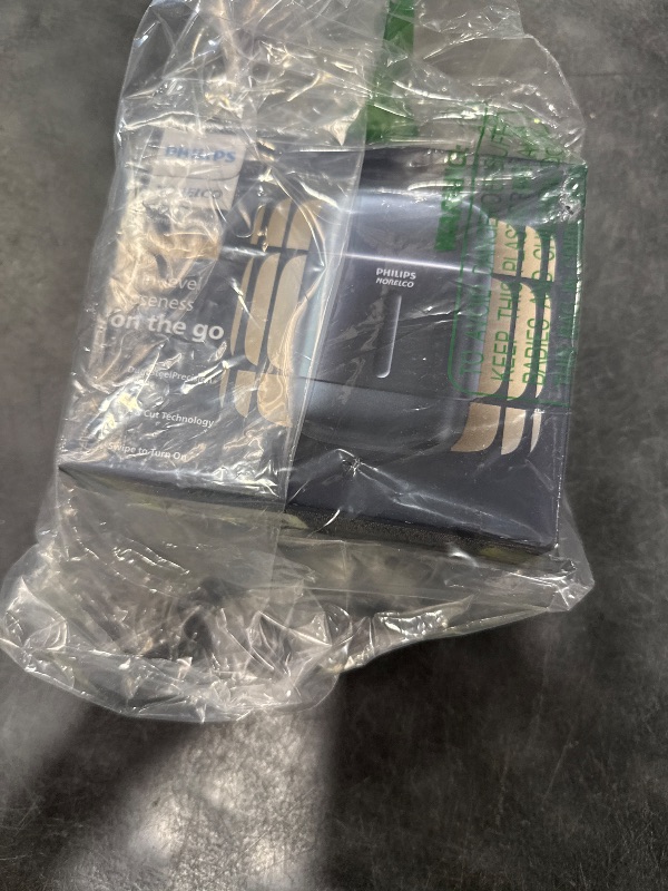 Photo 1 of Philips Norelco 700 Series Electric Travel Shaver