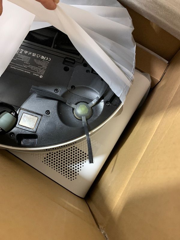 Photo 1 of Lefant M2 Plus Robotic Vacuum and Mop