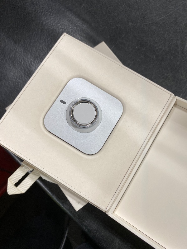 Photo 1 of Oura Ring 5 Smart Ring - Silver - Size 8