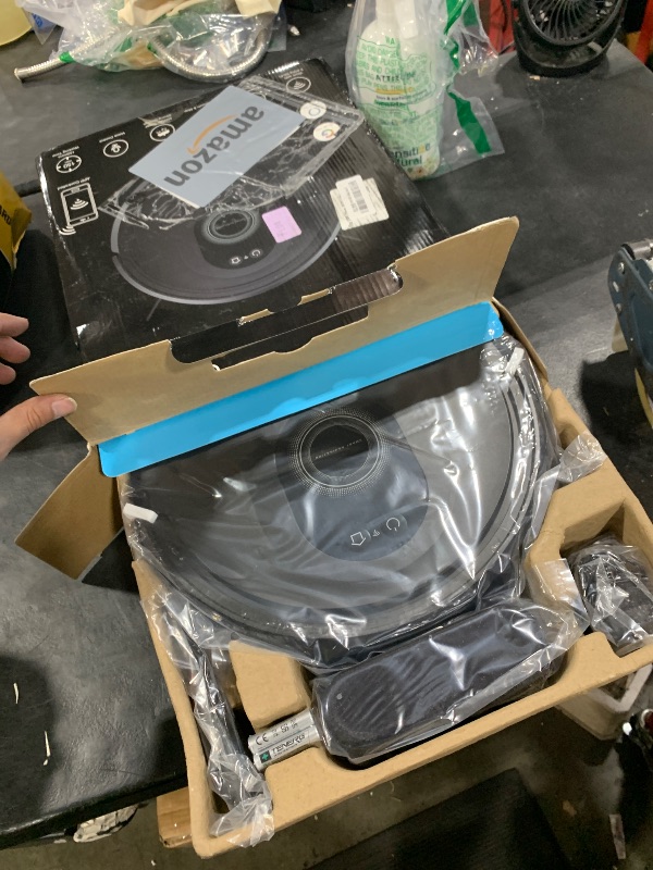 Photo 1 of Tikom G8000 Max Robot Vacuum and Mop Combo