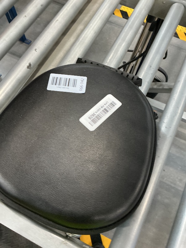 Photo 1 of Joyleop AirPods Max Case - Black