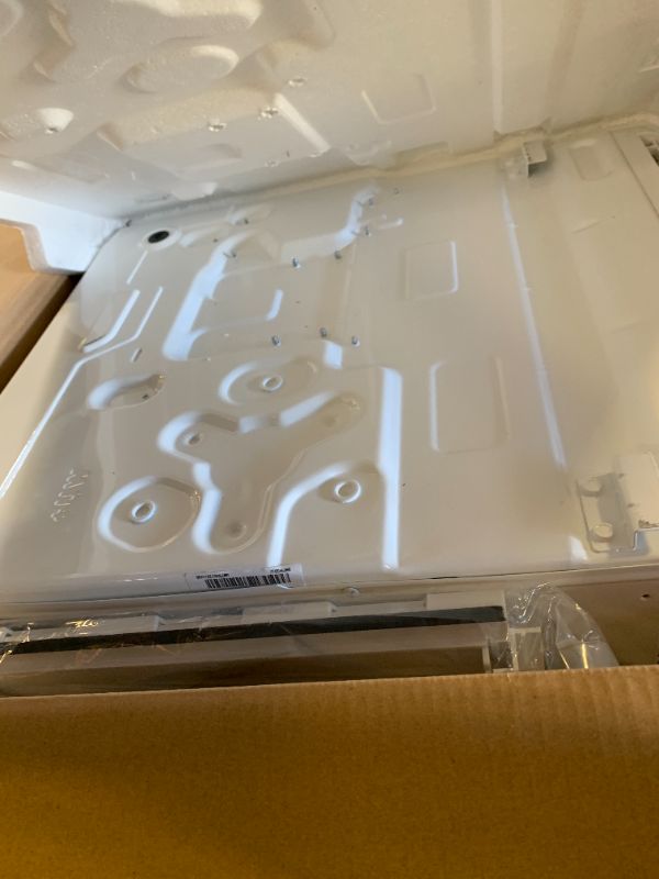 Photo 1 of LG 6,000 BTU DUAL Inverter Smart Window Air Conditioner