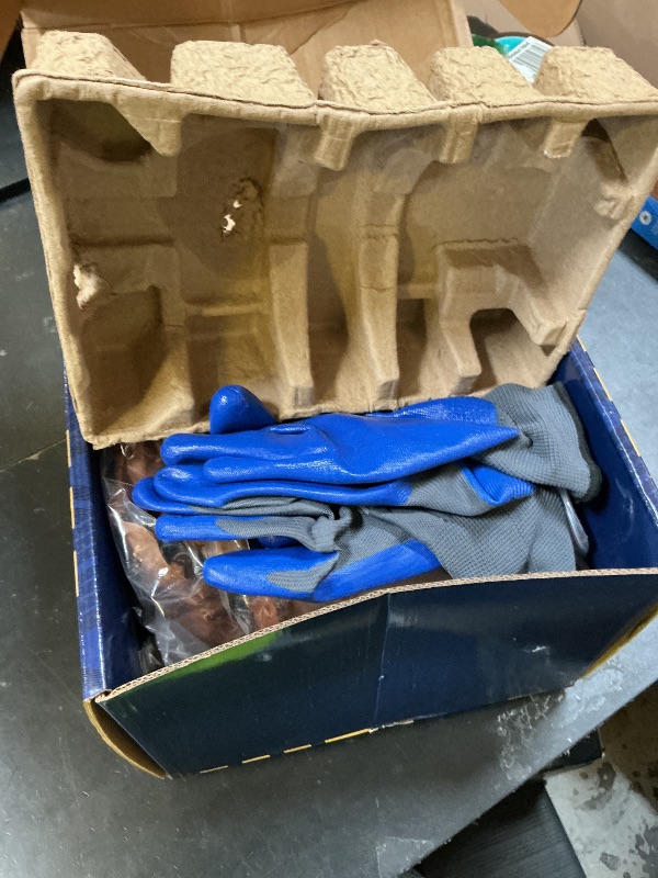 Photo 1 of AISIN AFTERMARKET ACCAZ-00649 Air Conditioning AC Compressor with Clutch