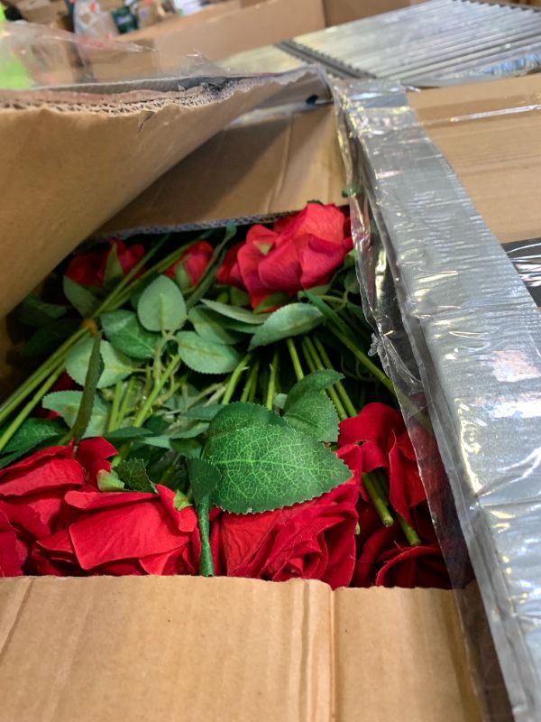Photo 1 of VEVOR Artificial Flowers, 500 pcs Real Looking Red Foam Fake Roses Bulk, Faux Red Bridal Shower with Stems for DIY Wedding Bouquets, Home Centerpieces Arrangements, Party Tables Decorations