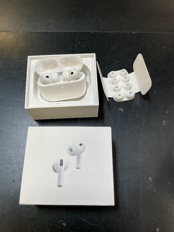 Photo 1 of Apple AirPods Pro 3 Wireless Earbuds