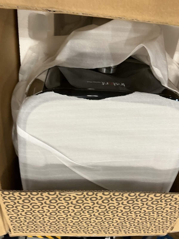 Photo 1 of Instant Pot Vortex Plus 6qt XL Air Fryer