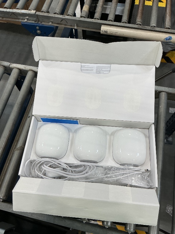 View 3 of Google Nest WiFi Pro 6E Mesh System - 3 Pack - Snow