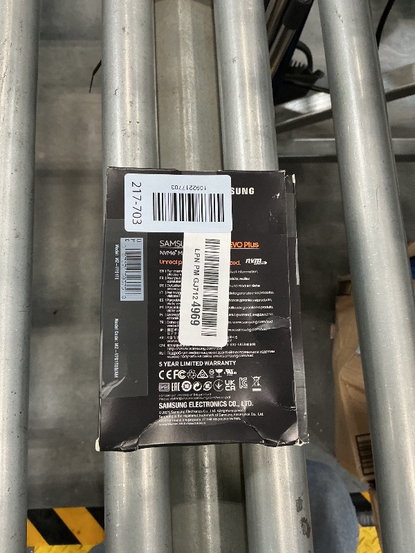 View 3 of Samsung 970 EVO Plus 1TB NVMe M.2 Internal SSD
