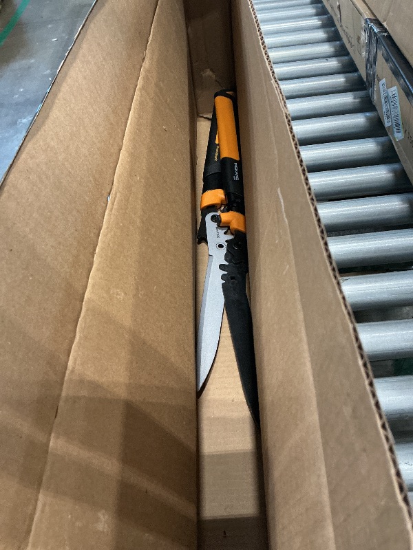 View 3 of **View Clerk Notes**Fiskars 23" PowerGear2 Hedge Shears