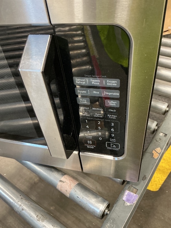 View 5 of [Defective, Needs Repairs] TOSHIBA 2.2 Cu Ft Countertop Microwave Oven