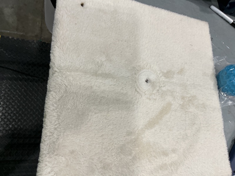 View 1 of cat scratch tower rub replacement
