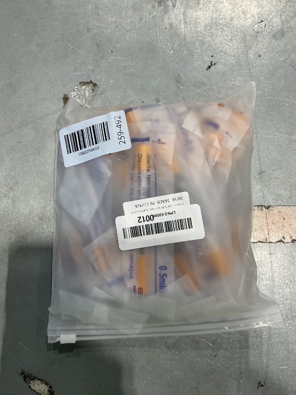 View 2 of 0.5ml/cc 30G 5/16 Inch , U-100 Syringes, Individual Package Pack of 30