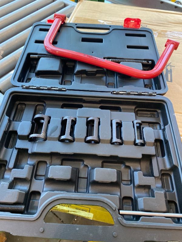 View 3 of [MISSING PARTS] BILITOOLS 13-Piece Valve Spring Compressor Tool Set