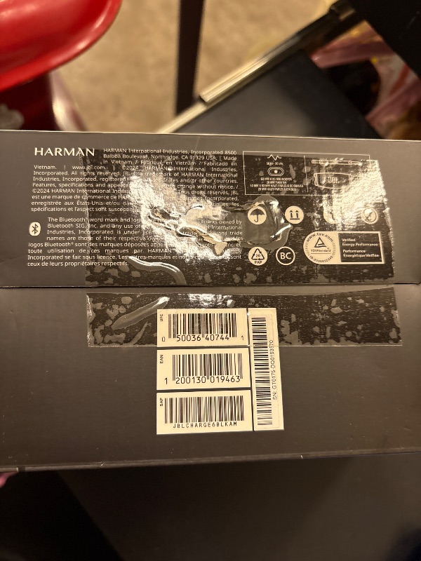 Photo 1 of JBL by HARMAN charge6