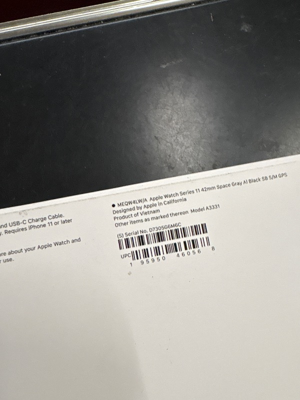 Photo 1 of Apple Watch series 11