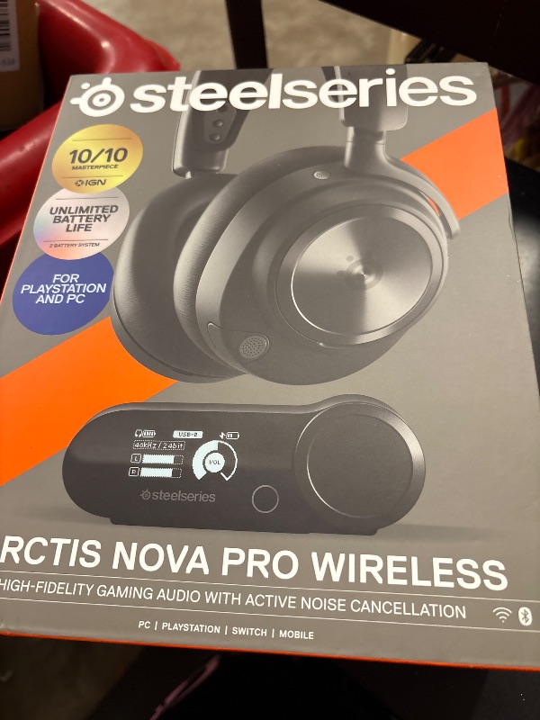 Photo 1 of Steelseries Arctis Nova Pro Wireless
