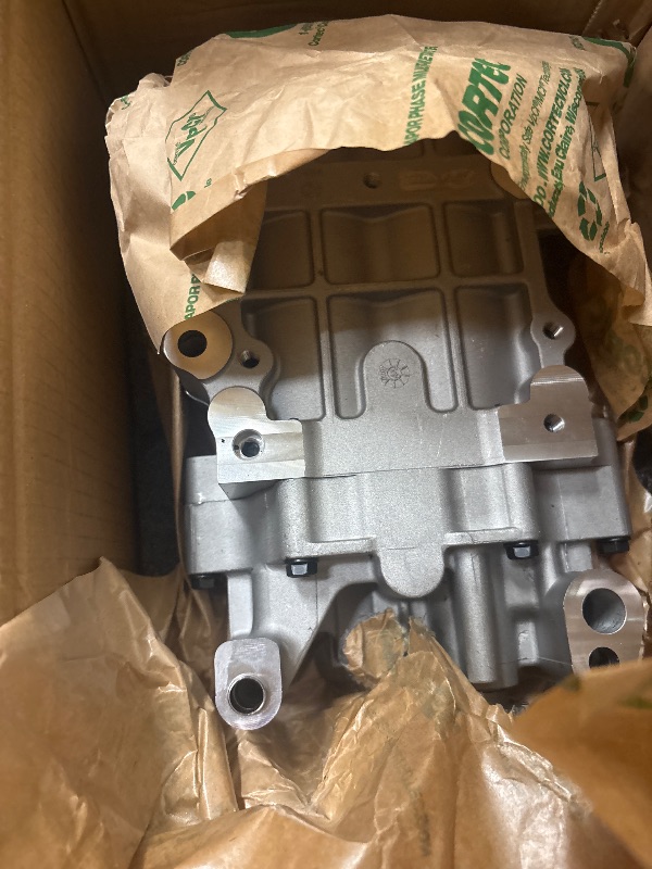 Photo 1 of Dilomber Engine Oil Pump Balance Shaft 23300-2G401