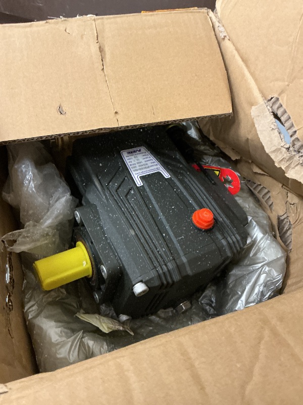 Photo 1 of LSSOCH Pressure Washer Triplex Pump TSS1511 TS1511