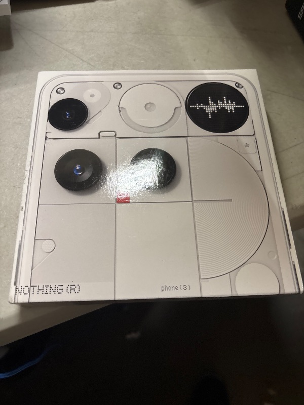 Photo 1 of Nothing Phone (3) Cell Phone, 5G Unlocked Phones 256GB, Android 15, Snapdragon 8s Gen4, AI Mobile Phones with Four 50MP Cameras & AMOLED Display, 5150mAh, Glyph Interface, Smartphone White