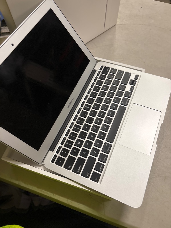 Photo 1 of 2012 Mac book