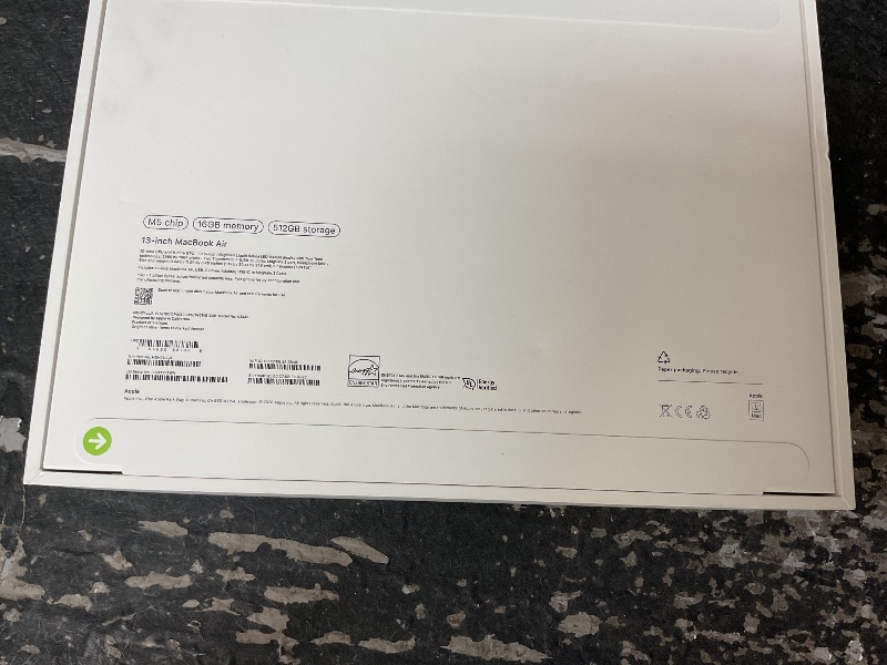 Photo 1 of Apple 2026 MacBook Air 13-inch Laptop with M5 chip: Built for AI, 13.6-inch Liquid Retina Display, 16GB Unified Memory, 512GB SSD, 12MP Center Stage Camera, Touch ID, Wi-Fi 7; Silver