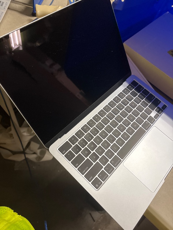 Photo 1 of Apple MacBook Air 13-inch M4 Laptop