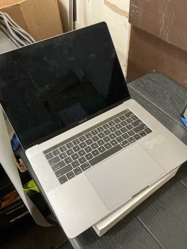 Photo 1 of Apple 2025 MacBook Pro 14.2" M5 Laptop