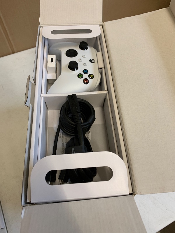 Photo 1 of Xbox Series S - All Digital Gaming Console - 512GB SSD - Includes Wireless Controller - 120FPS - Robot White