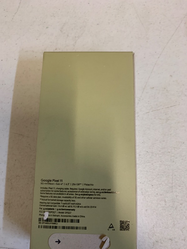 View 4 of Google Pixel 11 - Unlocked Smartphone, Gemini - 256 GB - Pistachio