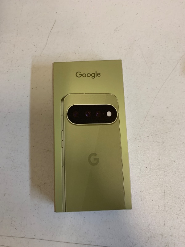 Photo 1 of Google Pixel 11 - Unlocked Smartphone, Gemini - 256 GB - Pistachio