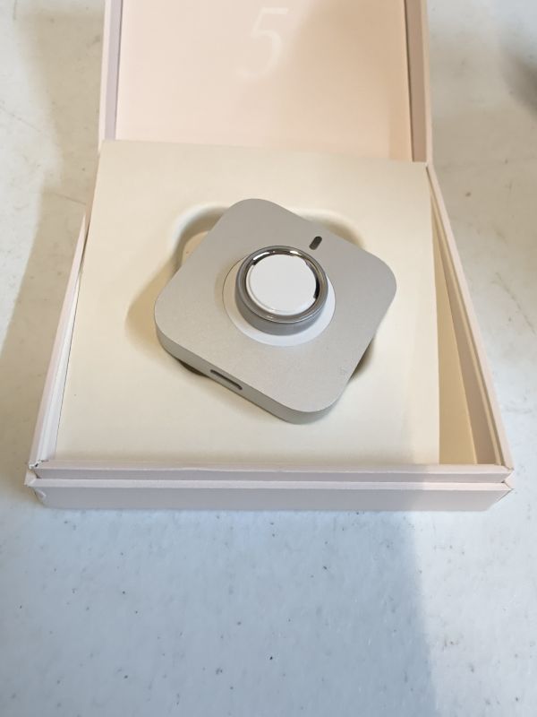 Photo 1 of OURA Ring 5 Smart Ring - Brushed Silver - Size 8
