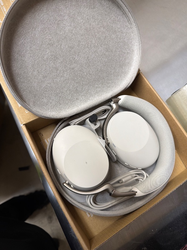 Photo 6 of Jabra Evolve3 85 Over-Ear Wireless Bluetooth Headphones