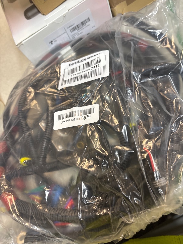 View 2 of YEHERIT Engine Wiring Harness for 1999-2001 Ford F250-F550 7.3L Diesel