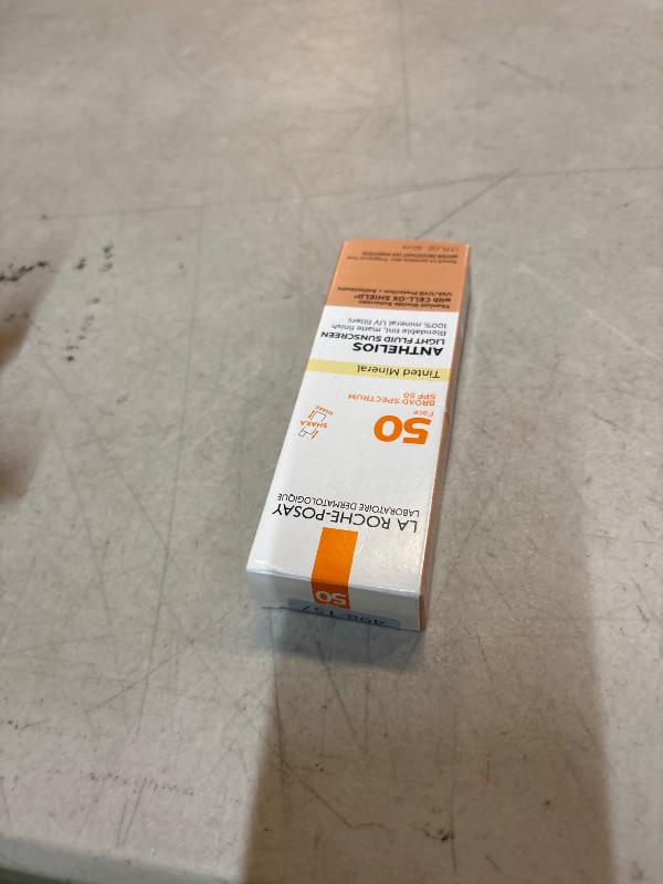Photo 1 of La Roche-Posay Anthelios Tinted Mineral Sunscreen SPF 50