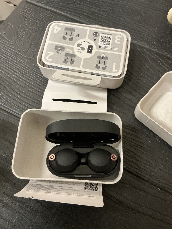 Photo 1 of Sony WF-1000XM4 Noise Canceling Earbuds