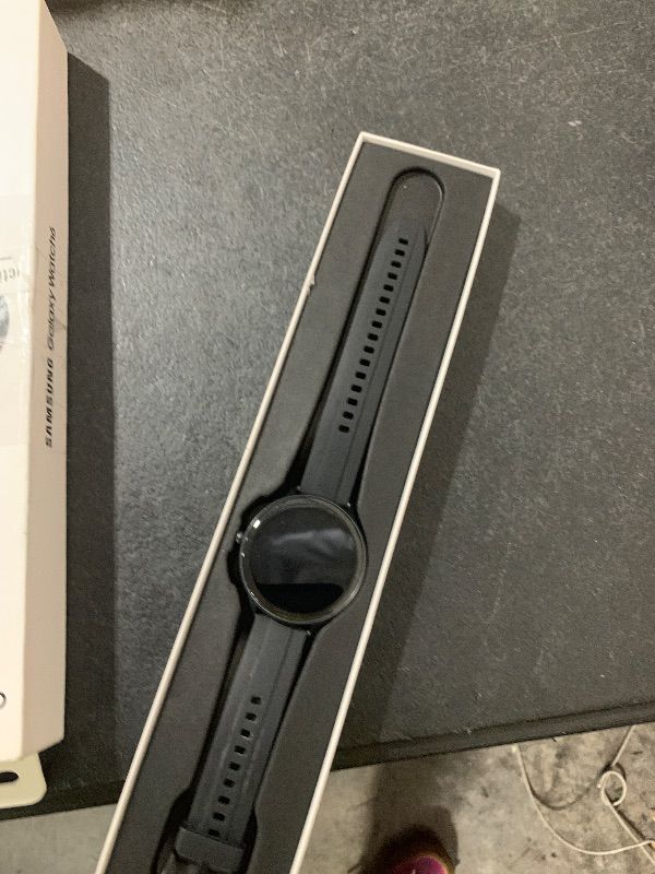 Photo 1 of Watch 6 44mm Smartwatch Graphite
