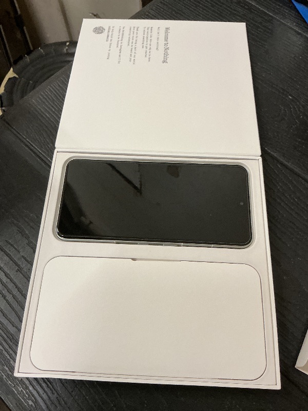 Photo 1 of Nothing Phone (3) Cell Phone, 5G Unlocked Phones 256GB, Android 15, Snapdragon 8s Gen4, AI Mobile Phones with Four 50MP Cameras & AMOLED Display, 5150mAh, Glyph Interface, Smartphone White