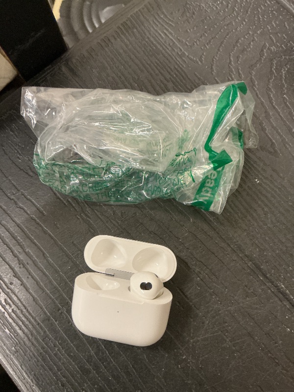 Photo 1 of Apple AirPods (3rd Gen) Wireless Earbuds