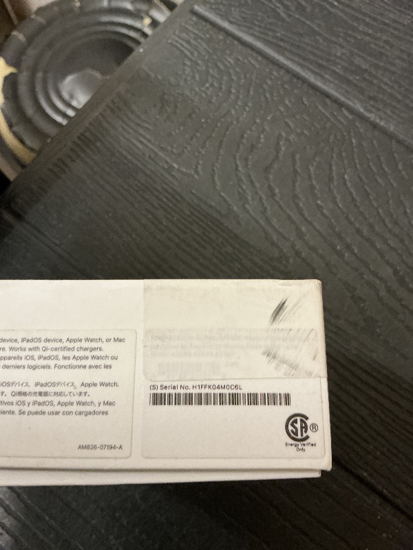 Photo 1 of DEFECTIVE WONT CONNECT .....................Apple AirPods Pro (White)