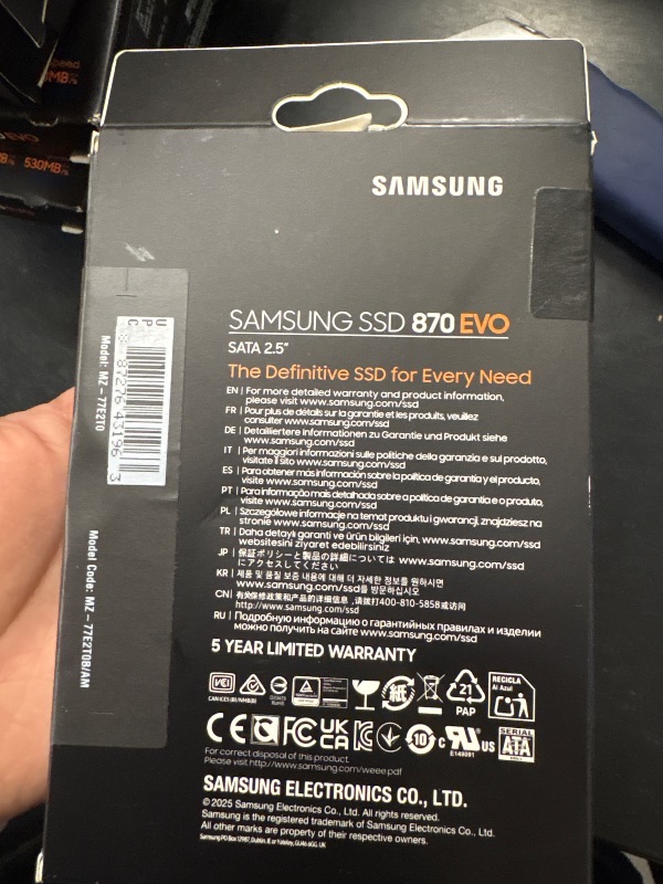 Photo 1 of Samsung SSD 870 EVO SATA III 2.5” 2TB, Read Speeds Up to 560MB/s
SATA Internal Solid State Drive, Upgrade PC or Laptop Memory & Storage for IT Pros, Creators, Everyday Users (MZ-77E2T0B/AM)