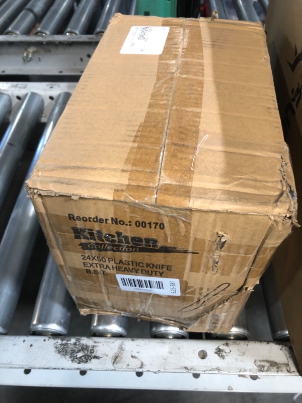 View 2 of ****STOCK PHOTO REFERENCE ONLY ***** Clear Plastic Knives Disposable Cutlery - Bulk Case of 1,200 (24 packs x 50) - Catering, Parties, Breakrooms & Events
