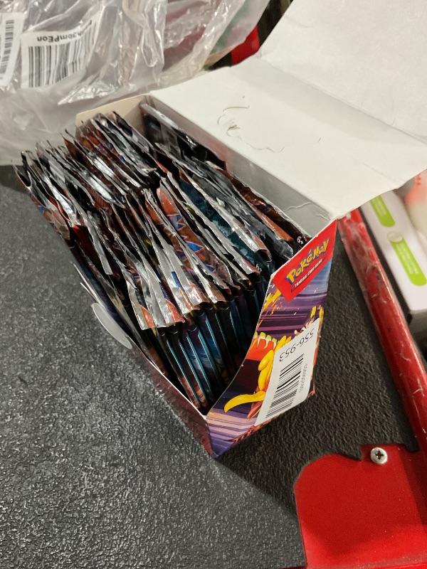 View 2 of ***EVERY PACK OPENED - ONLY COMMONS***
Pokemon TCG: Scarlet & Violet - Destined Rivals Booster Display Box - 36 Packs